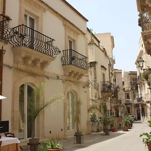 Splendida Santa Teresa Syrakus