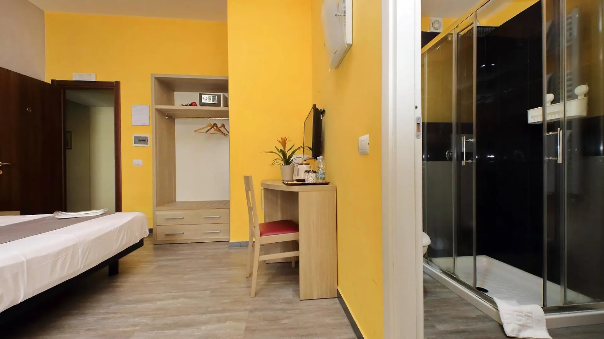 Gæstehus LHG Comfy Rooms Rom