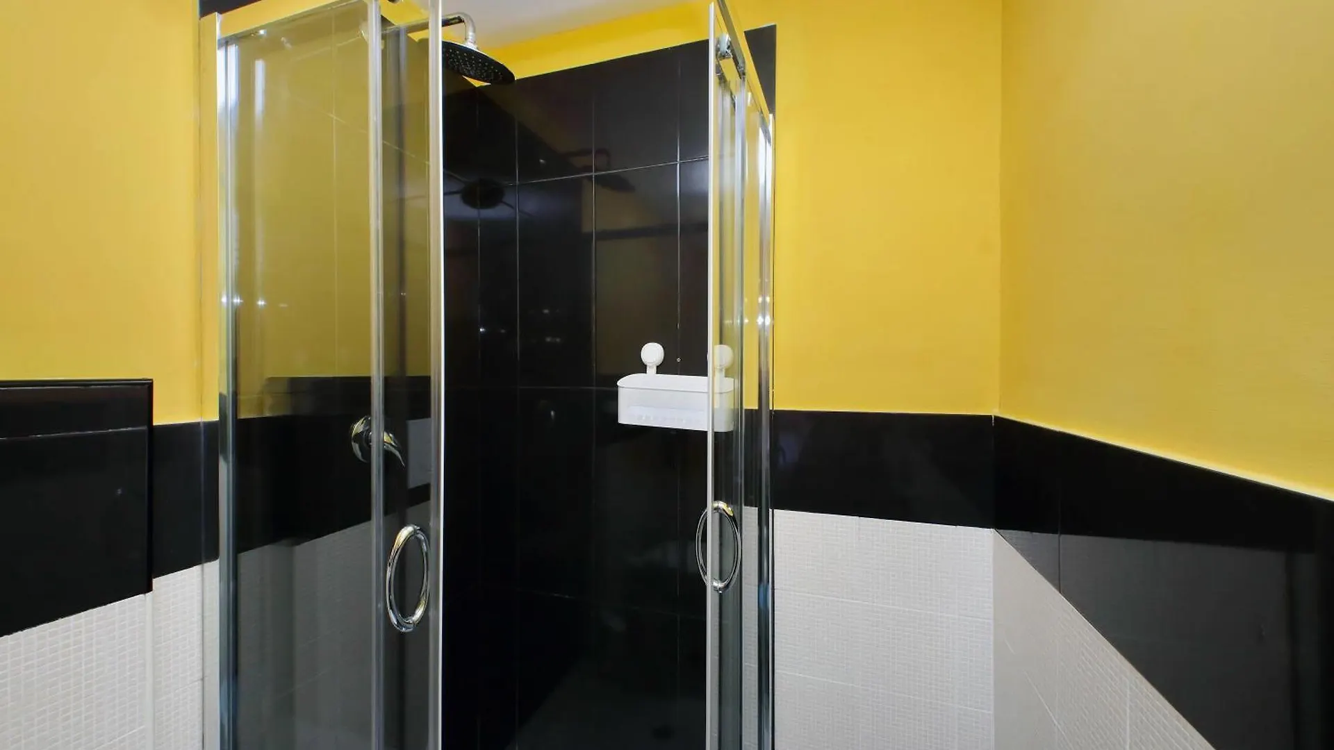 Pensjonat Lhg Comfy Rooms Rzym